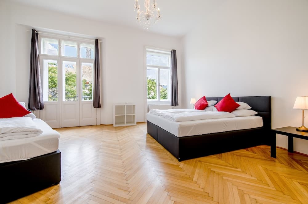 Duschel Apartments Imperial Living