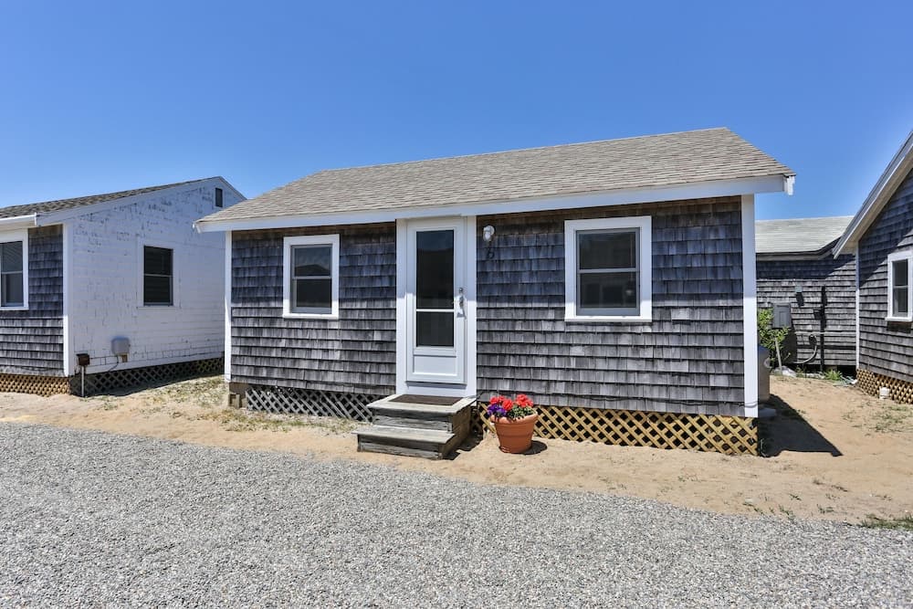 Truro Beach Cottages