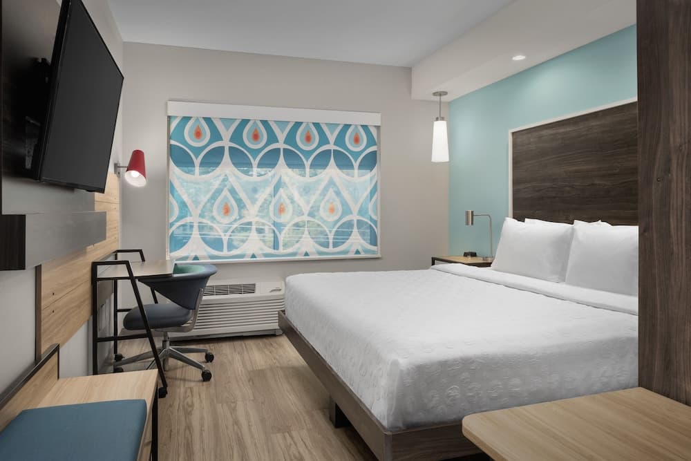 Tru by Hilton Fayetteville I-95, NC