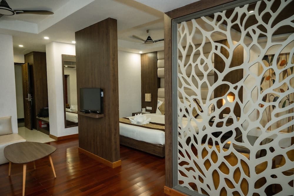 Hotel Mansha Regency