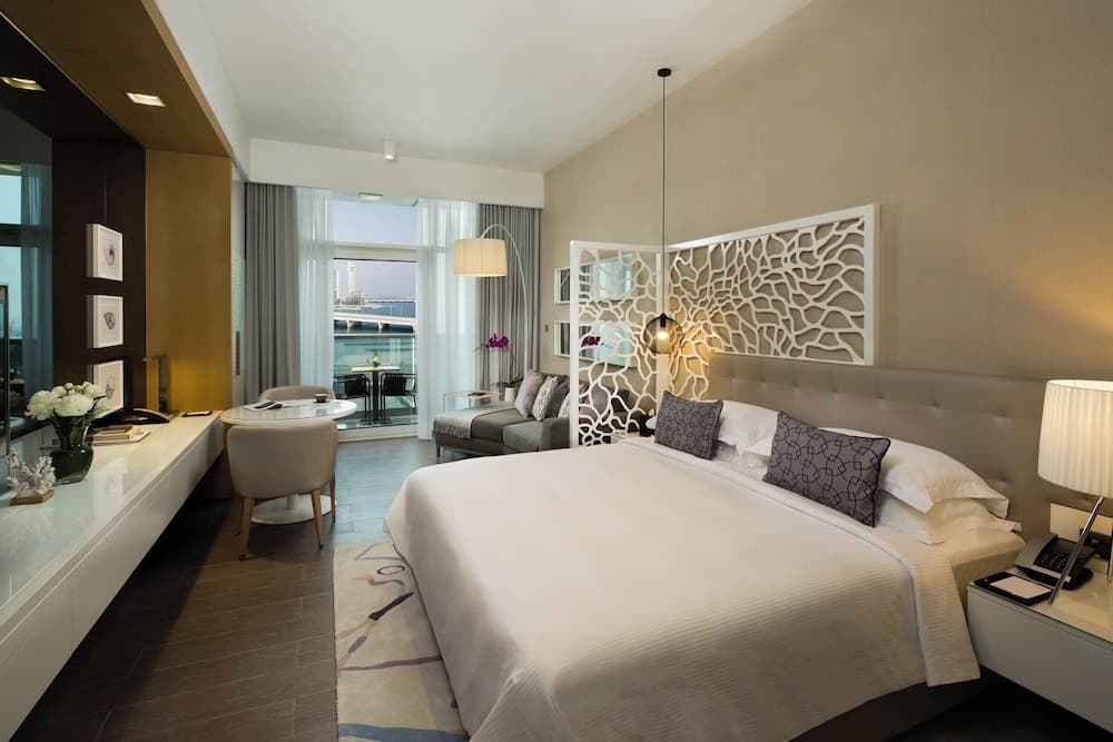 Beach Rotana Residences