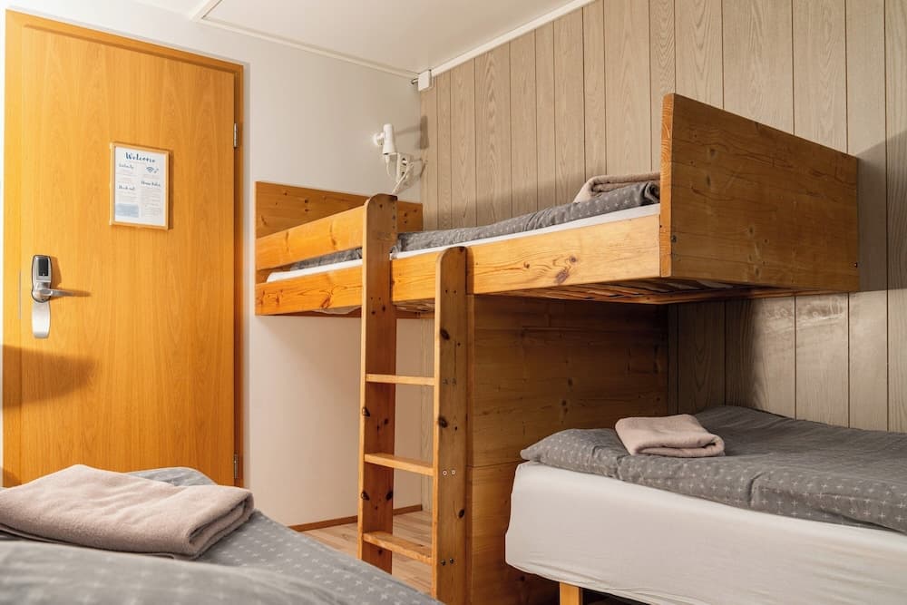 Vogar Travel Service