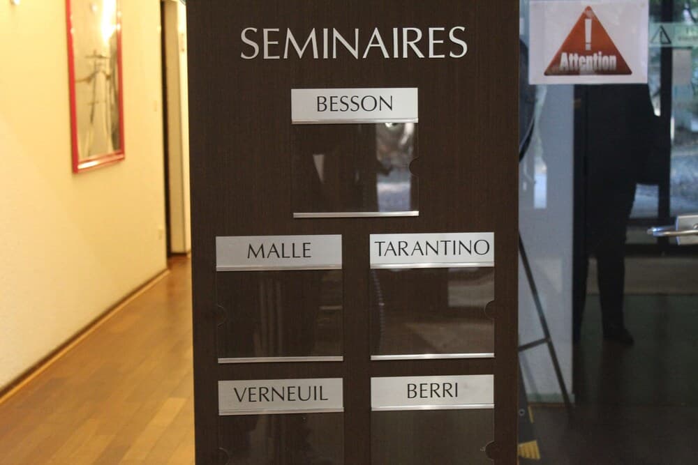 Enzo Amneville Saint Eloy By Kyriad Direct