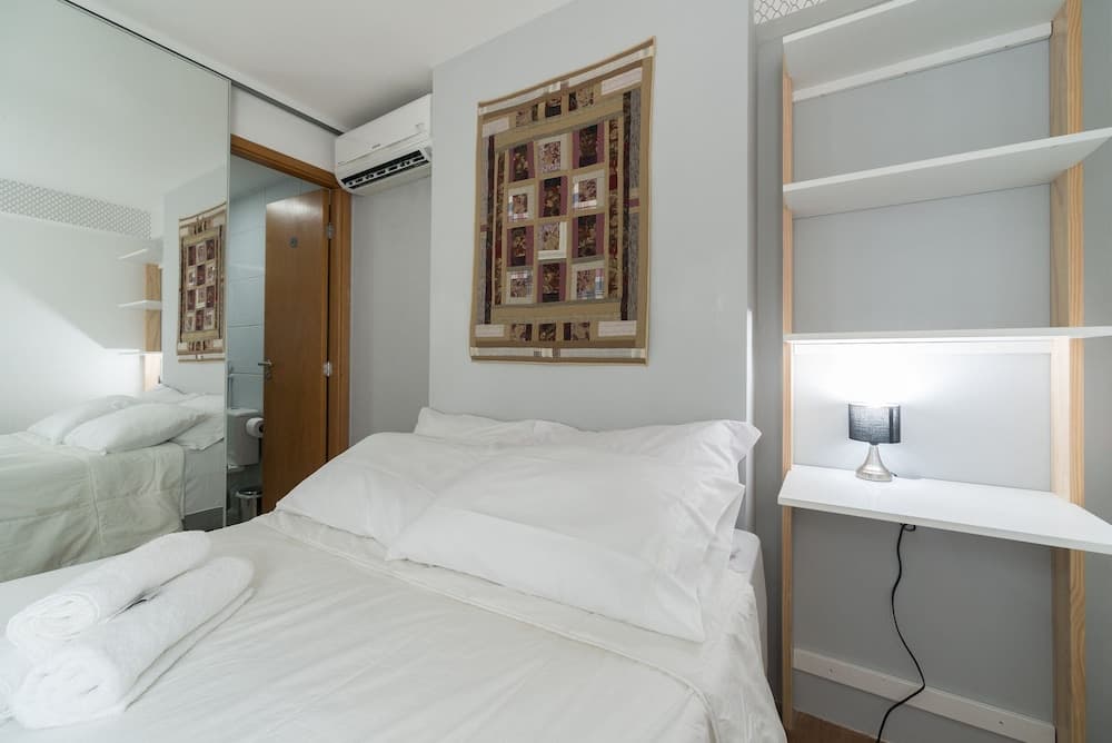 Excelente flat em Setúbal, Boa Viagem 1Q 3 pessoas. Conforto e ótima localização PM802