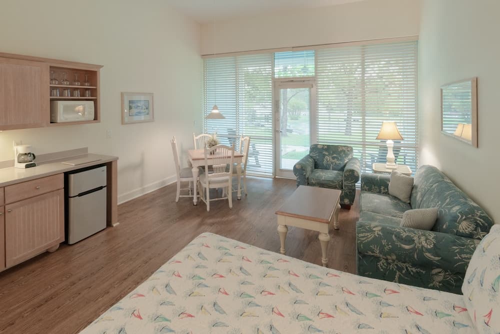 Sun Retreats Dunedin