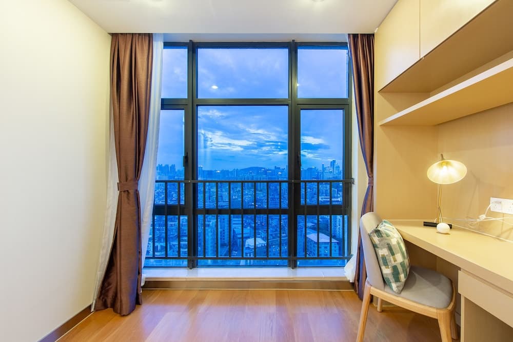 Poltton International Service Apartment Hesheng Palza Branch