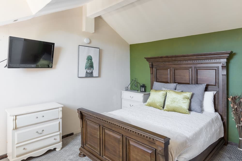 Lake Arrowhead Villas