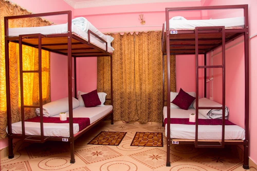 Mount Blue Tourist Hostel