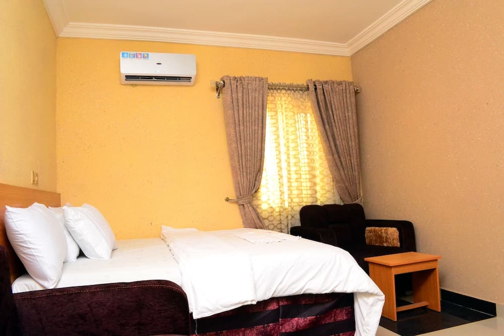 Kevotel Hotel and Suites