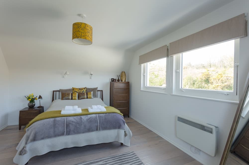 KnoydART Bed and Breakfast