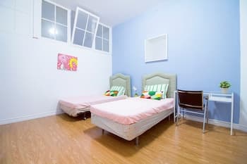 1 Bedroom Apartment near Kensington Market - Unit 4