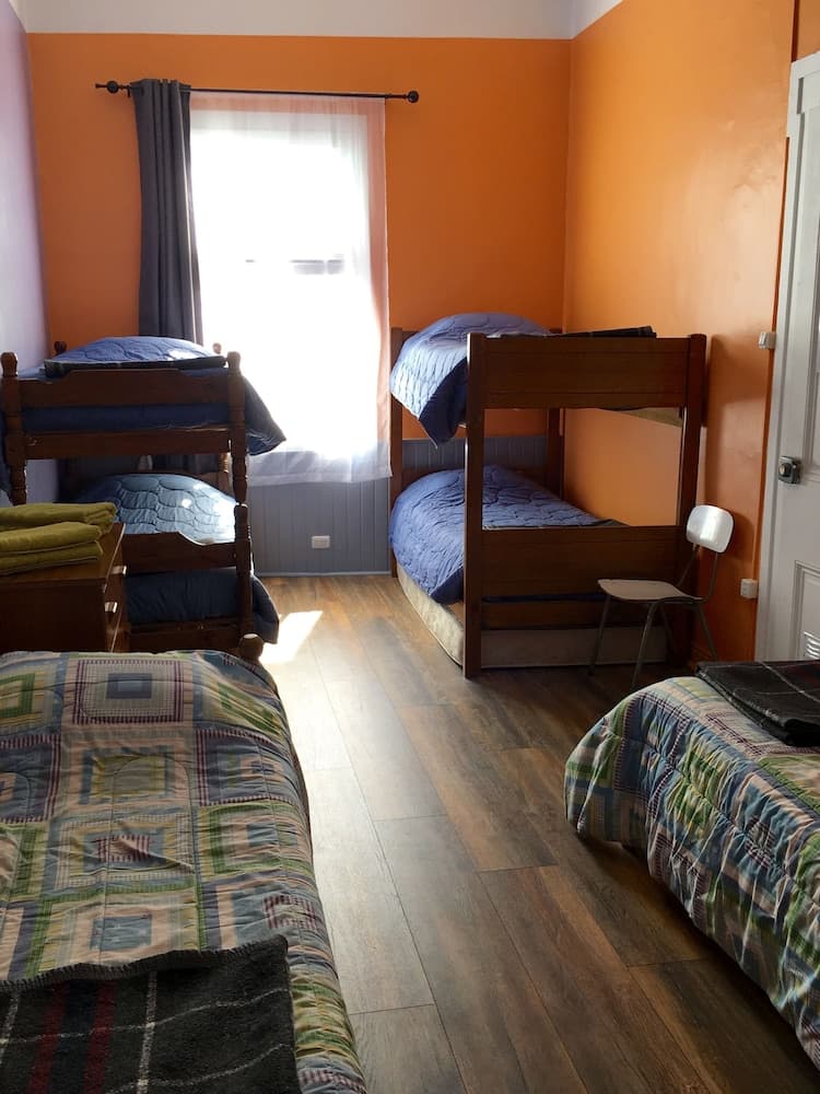 Hostal Maison de la Mer