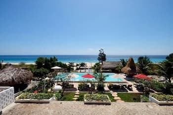 Mario Hotel and Cafe