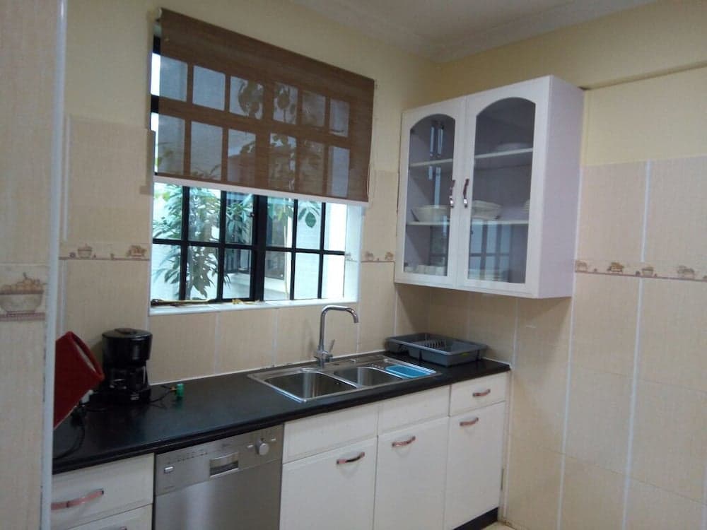 Nyari Rhemia Place Apartments