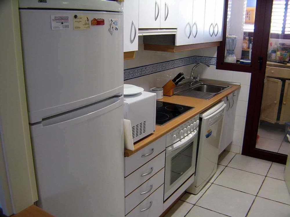 VenAVera C10A - Ground floor Garden 3Bedrooms/2Baths Beachfront, WIFI