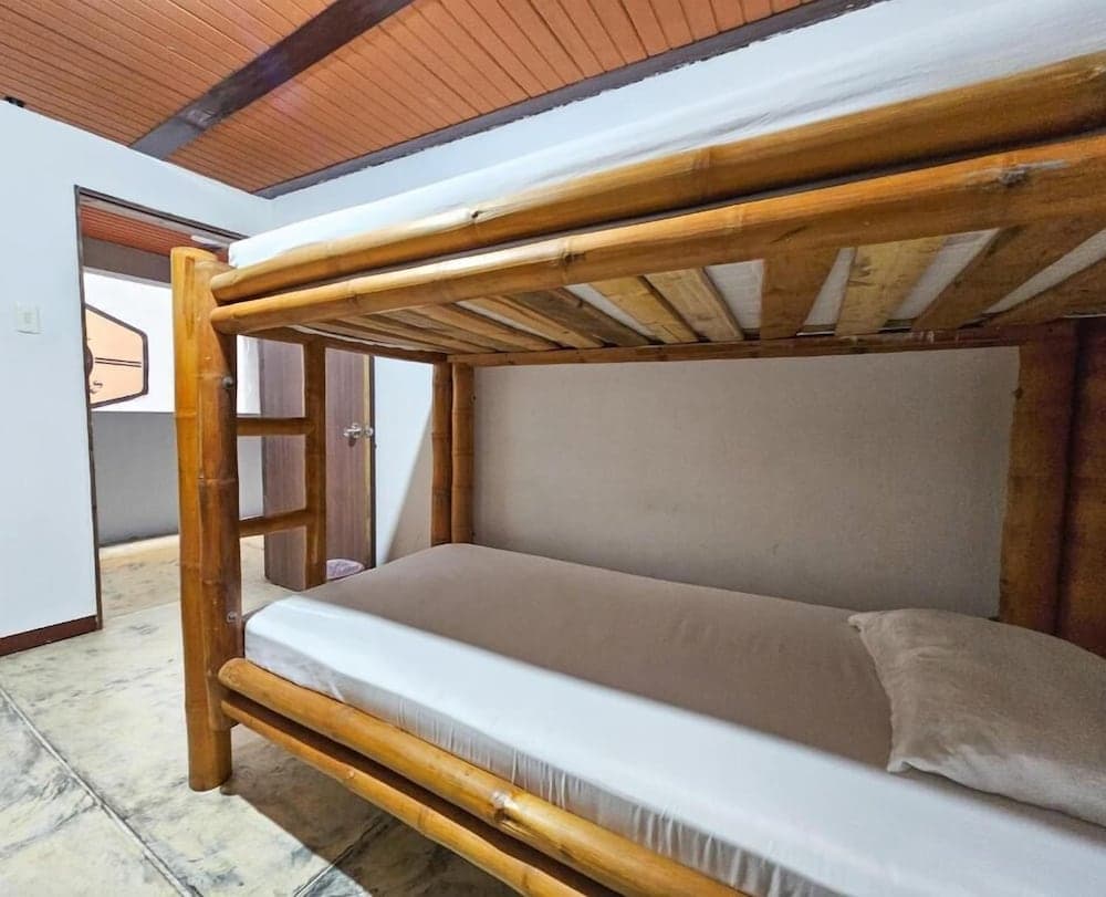 La Mercedes Lite Hostal By MH