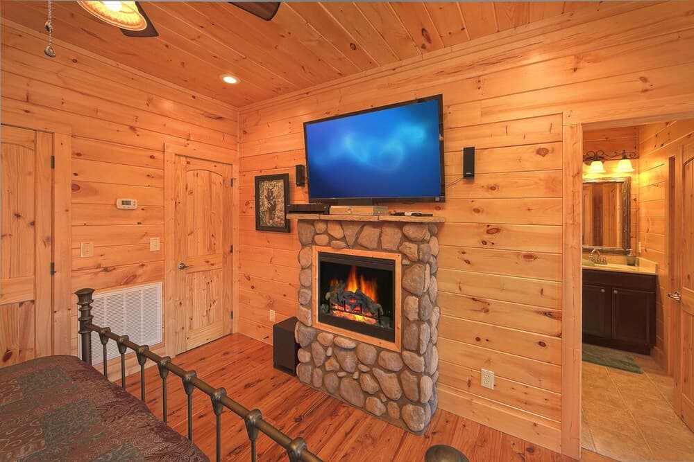 Moonstruck Apartment 1