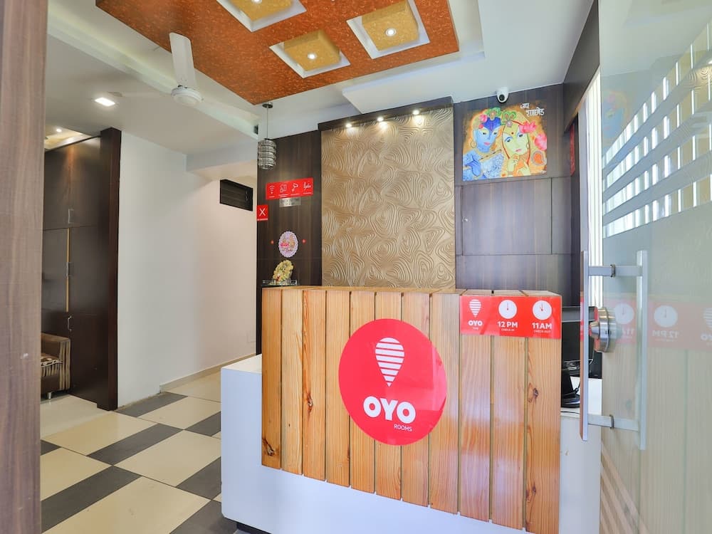 OYO 5476 Hotel Sunrise