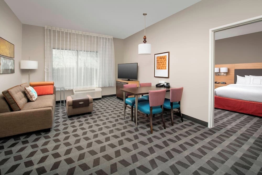 TownePlace Suites by Marriott College Park