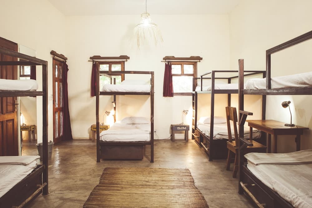 somewhere nice - Hostel