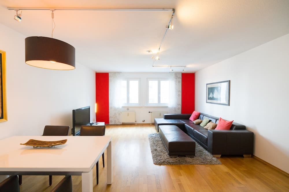 Vienna Residence Elegant Apartment for 2 Near the Famous Mariahilferstrasse