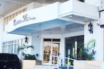 Touristation Crowne Bay Tower