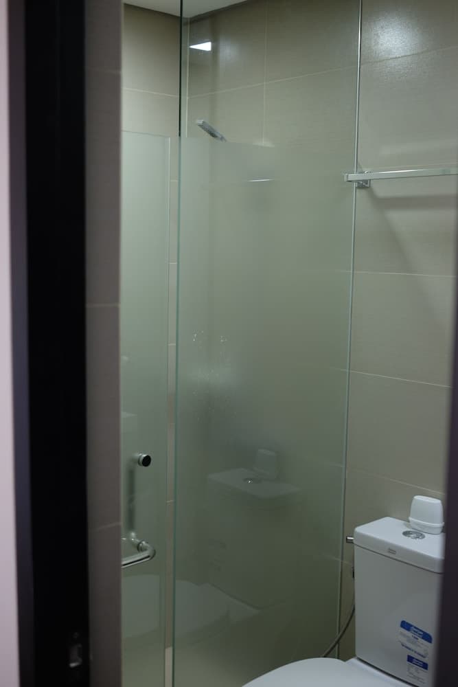 Gerbi's Condoplace at Oceanway Residences Boracay