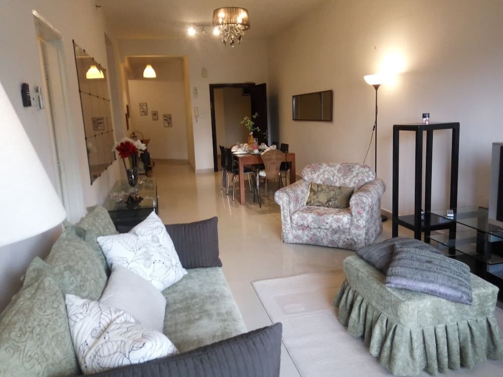 Windsor Tower Serviced Apartment