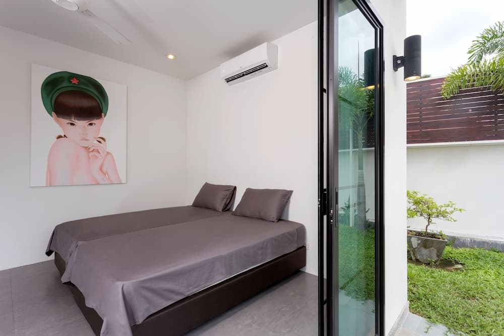 Large 3BR Villa with Big Pool by Intira