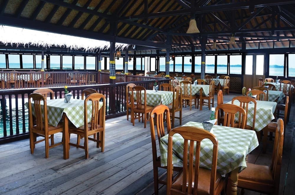 Pulau Pelangi Resort