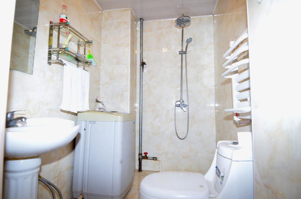 Lan Zhou Long Yue Moon Pool