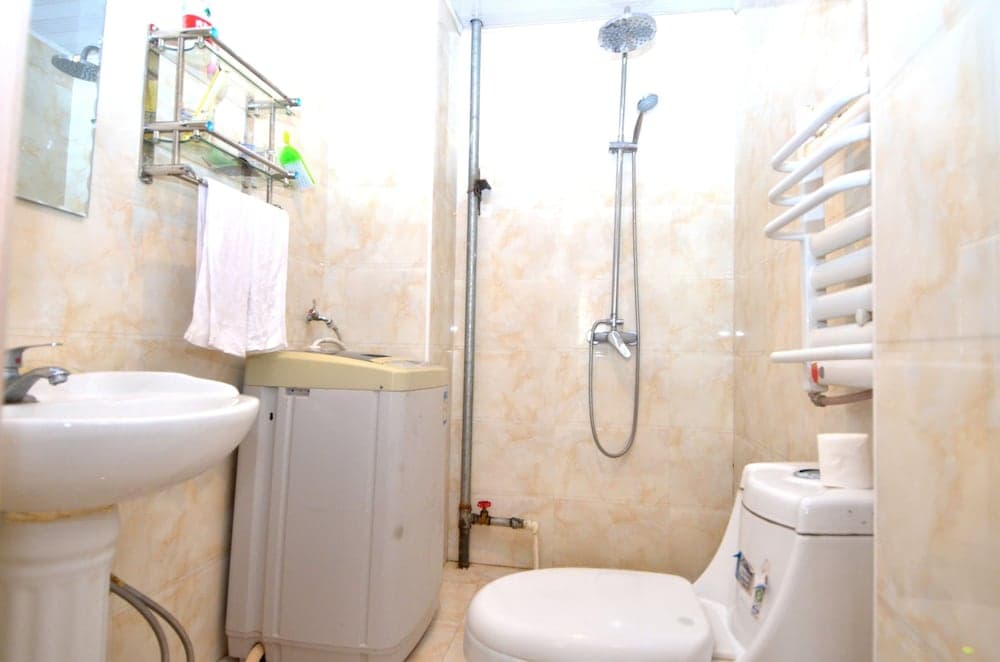 Lan Zhou Long Yue Moon Pool