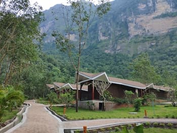 My Hpa-An Residence by Amata