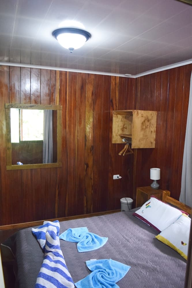 Casita & Tours Happy Feet