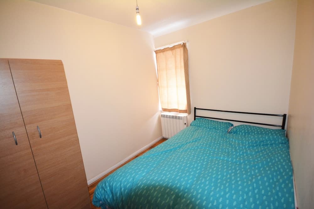 London Luxury 7 Bedroom Holiday Let