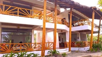 Seaside Garden Lodge Mompiche