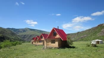 Tourist camp Urumiin gol