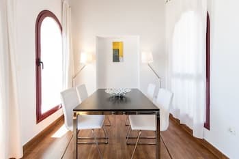 Sherry Center Apartments