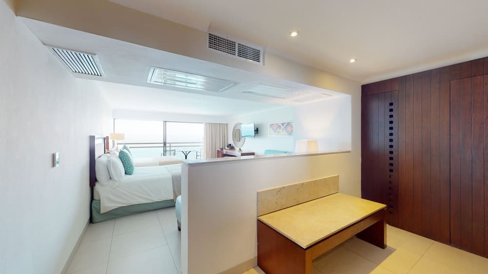 Grand Park Royal Puerto Vallarta - All Inclusive