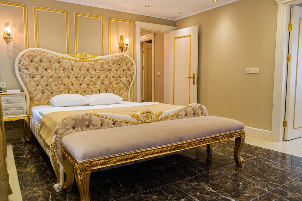 Flora Uzungol Resort Hotel