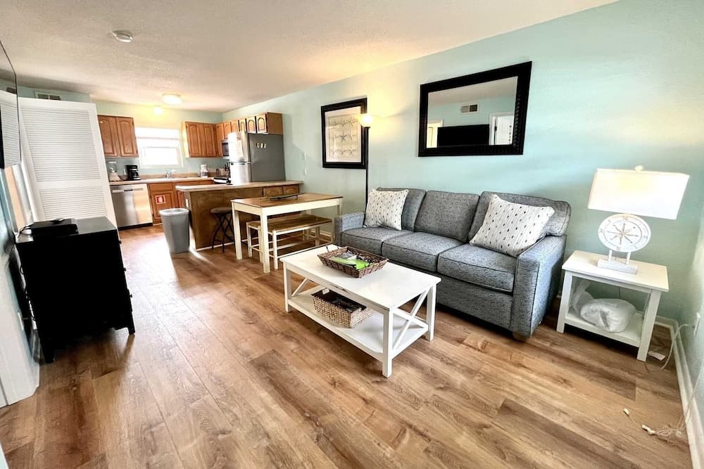 Sunrise Ge 104 2 Bedroom Condo by RedAwning