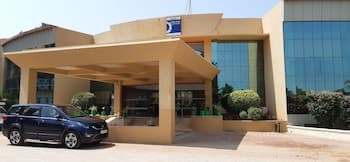 Seven Sky Clarks Exotica