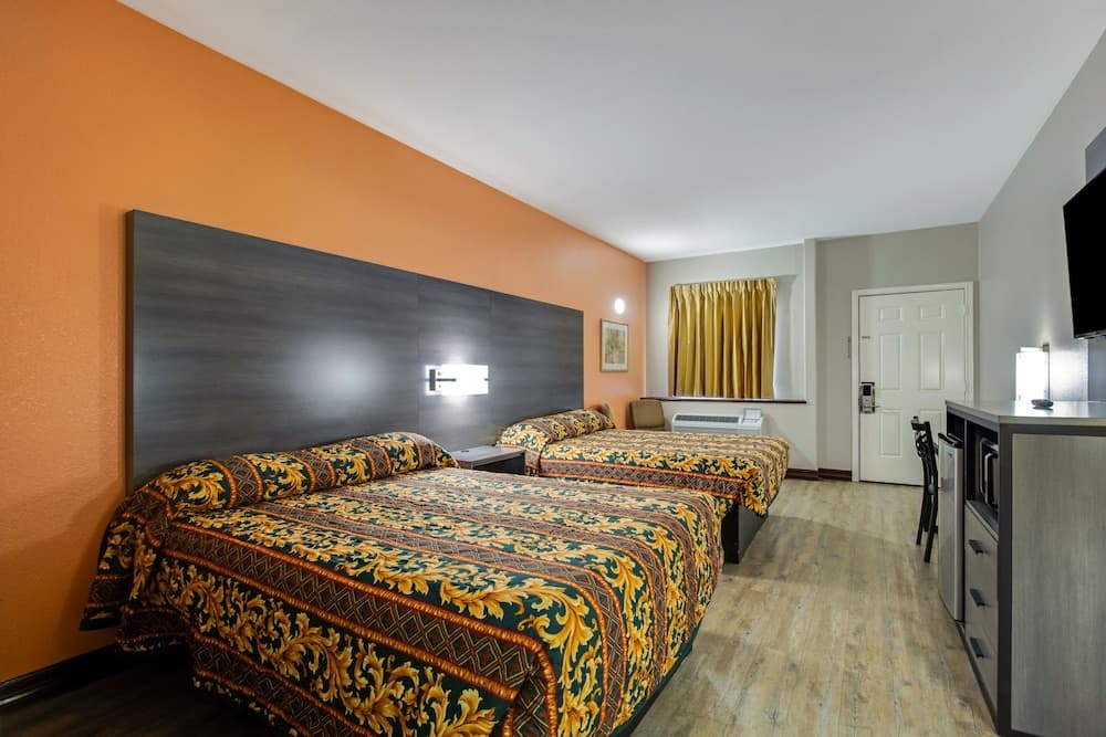 Executive Inn & Suites