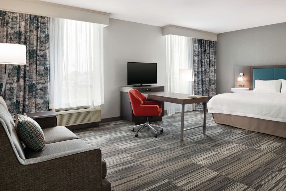 Hampton Inn Champaign Southwest