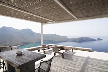 Serifos Houses Kalo Ampeli