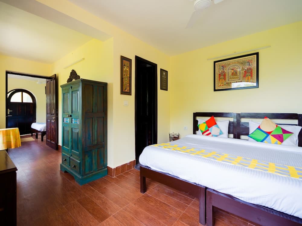 OYO 14137 Home Valley Studio Kempty Road