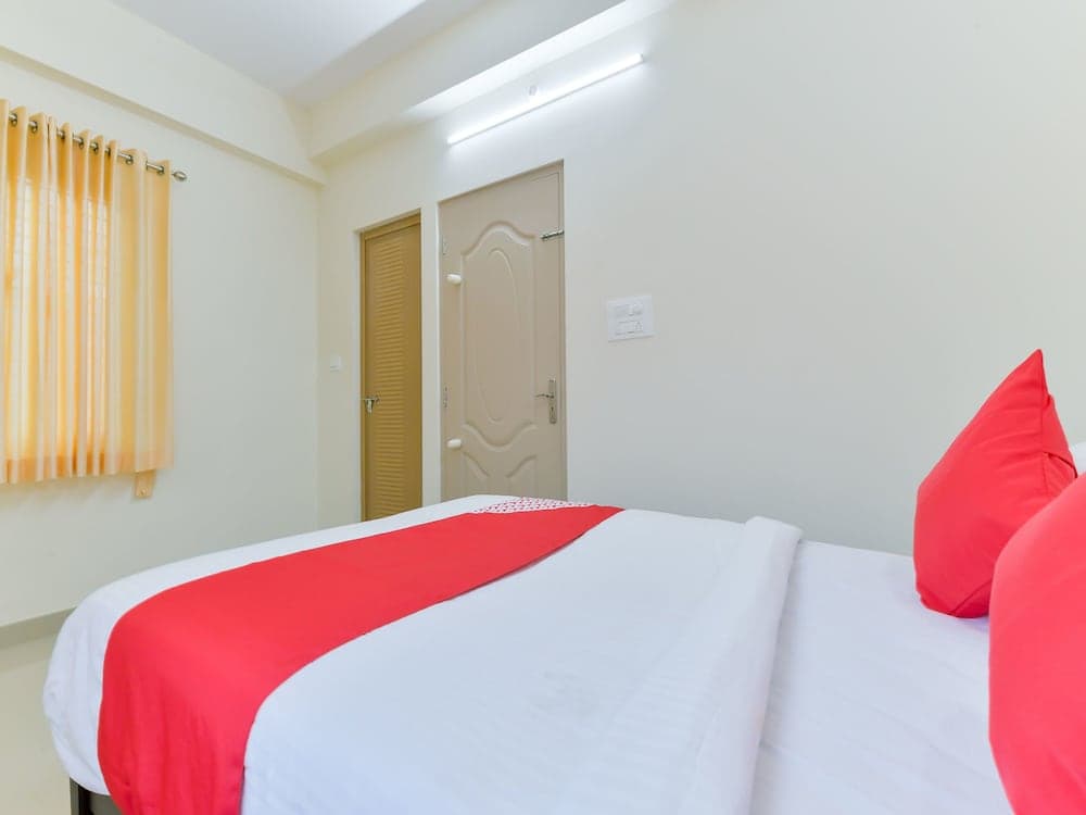OYO 14865 Home Modern 2BHK Kochi Airport