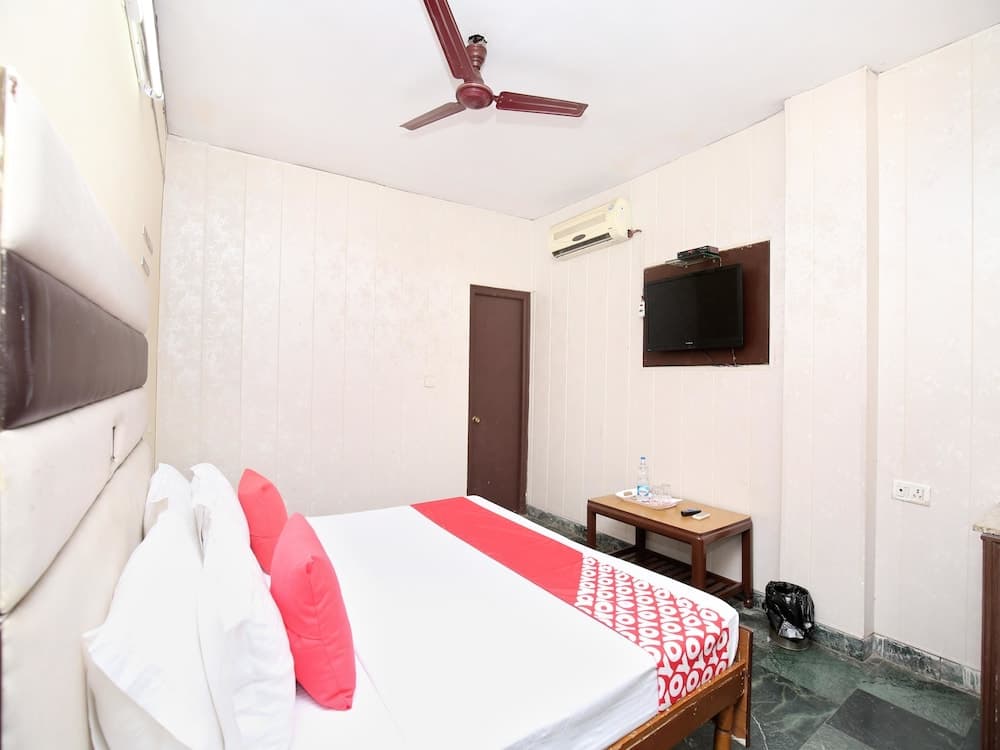 OYO 14830 Hotel Dreamland Resorts