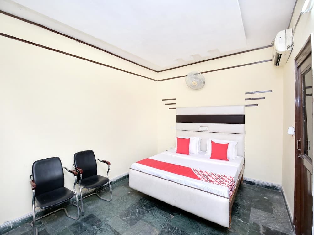 OYO 14830 Hotel Dreamland Resorts