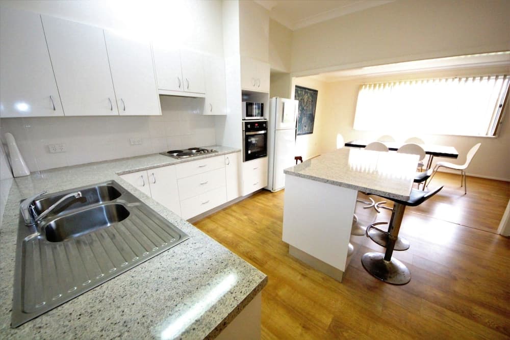 Beach Break at Hat Head